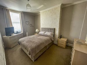 Photo 1- click for photo gallery